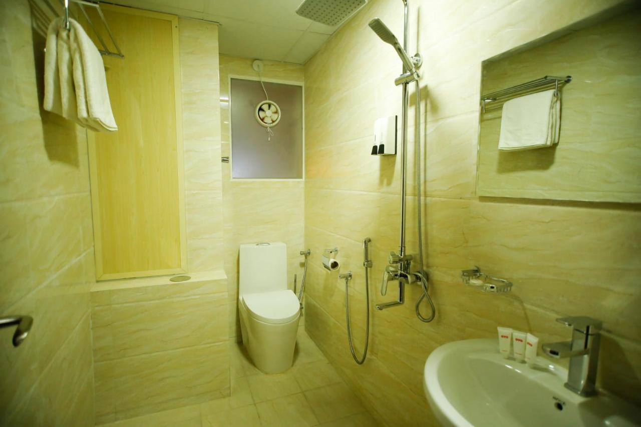 Alpha Suites Hotel Салала Экстерьер фото